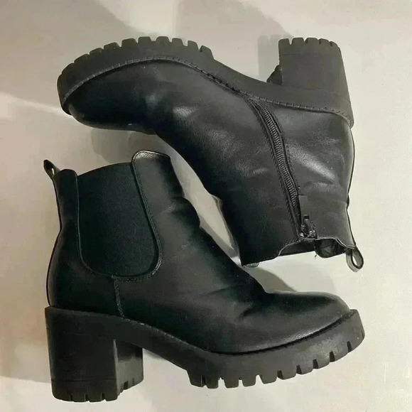 Top Moda Black Leather Ankle Boots Zip Closure Bianca-66 Size 7.5 Chunky Heel sh - Picture 1 of 9